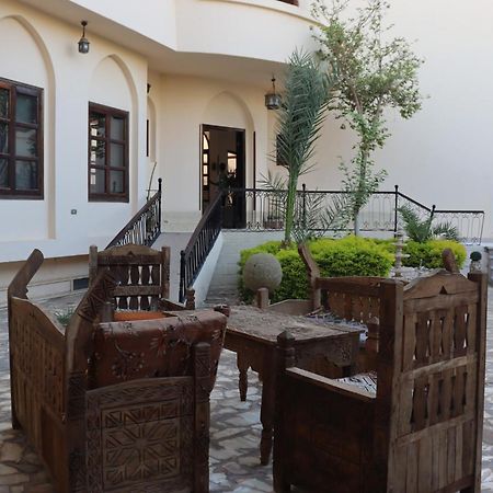 El Nakhil Hotel ลักซอร์ ภายนอก รูปภาพ