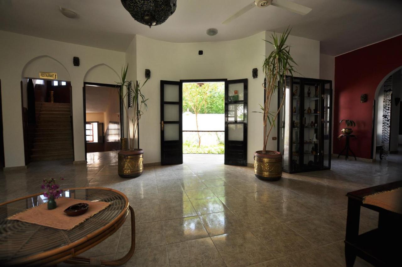 El Nakhil Hotel ลักซอร์ ภายนอก รูปภาพ